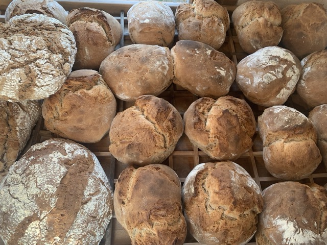 frisches Holzofenbrot